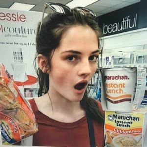 Meet your Posher, Abigail